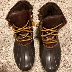 Sperry duck boots